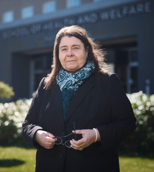 Catherine Legrand framför Hälsohögskolan i Jönköping på Jönköping University där sjuksköterskeprogrammet bedrivs